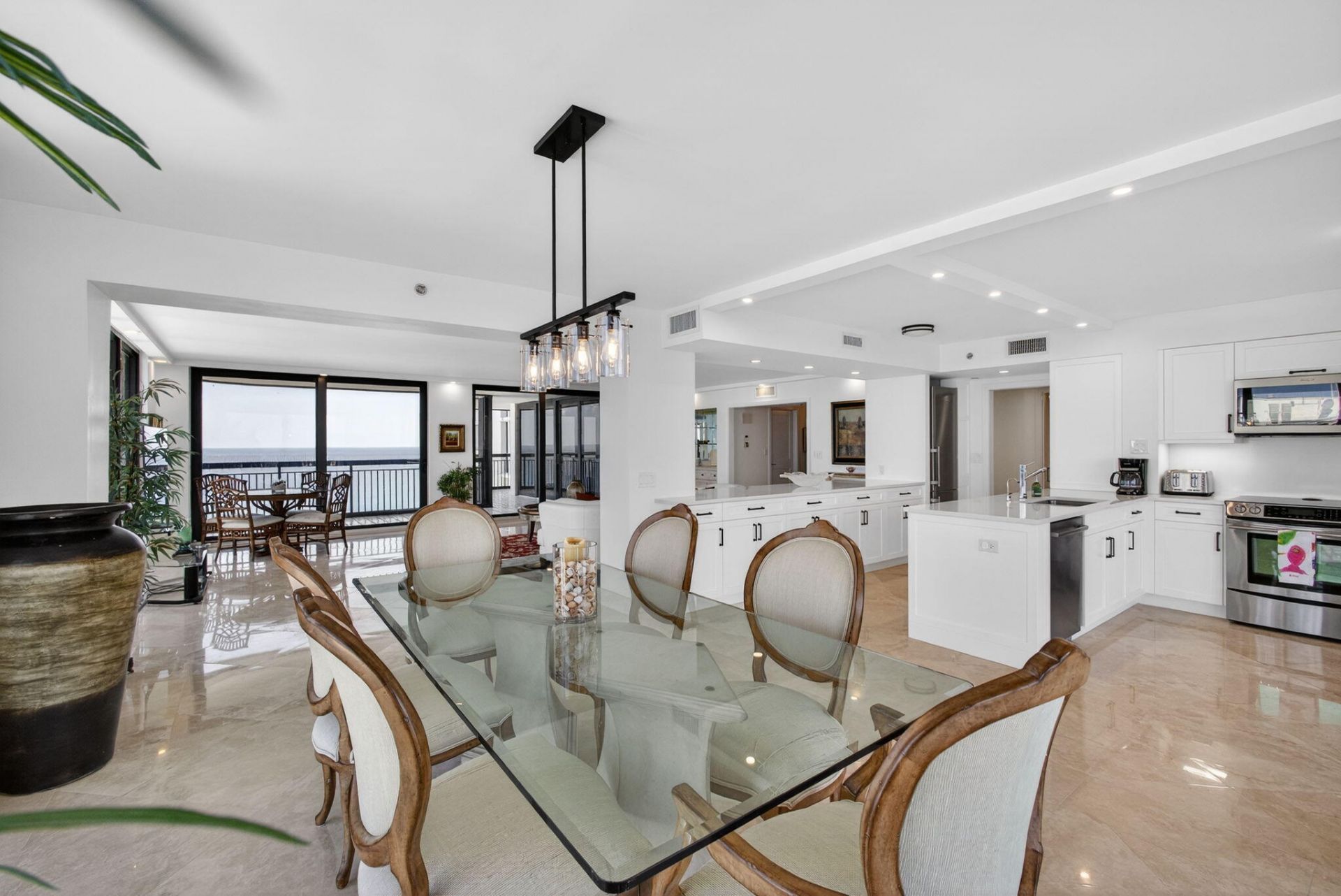 5380 N Ocean Drive, Unit 24j, Singer Island, FL 33404 Photo