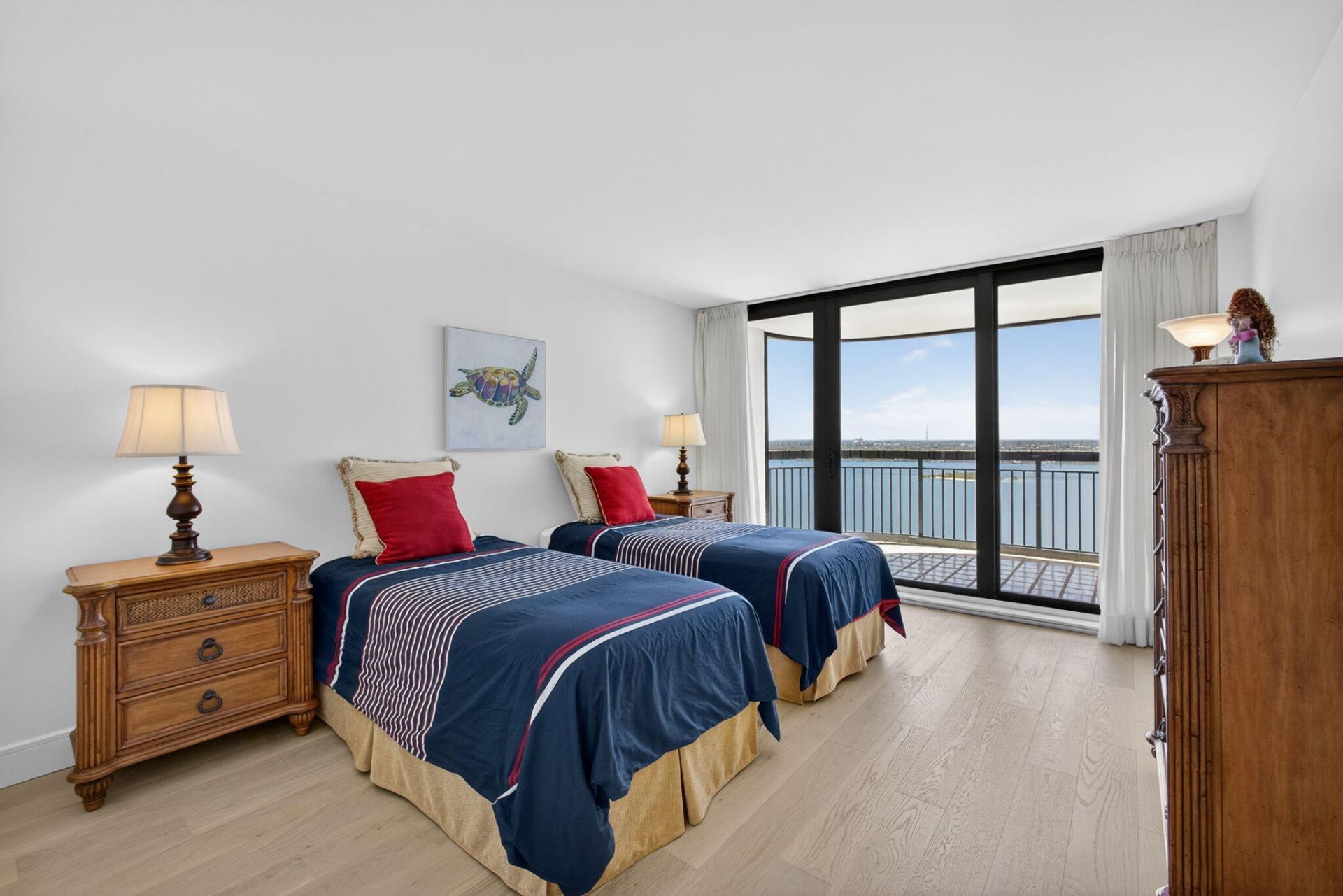 5380 N Ocean Drive, Unit 24j, Singer Island, FL 33404 Photo