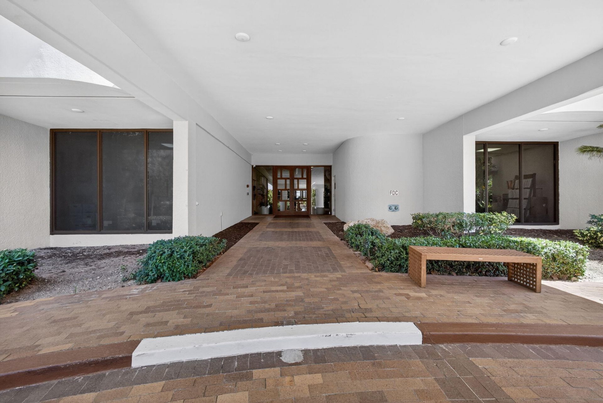 5380 N Ocean Drive, Unit 24j, Singer Island, FL 33404 Photo