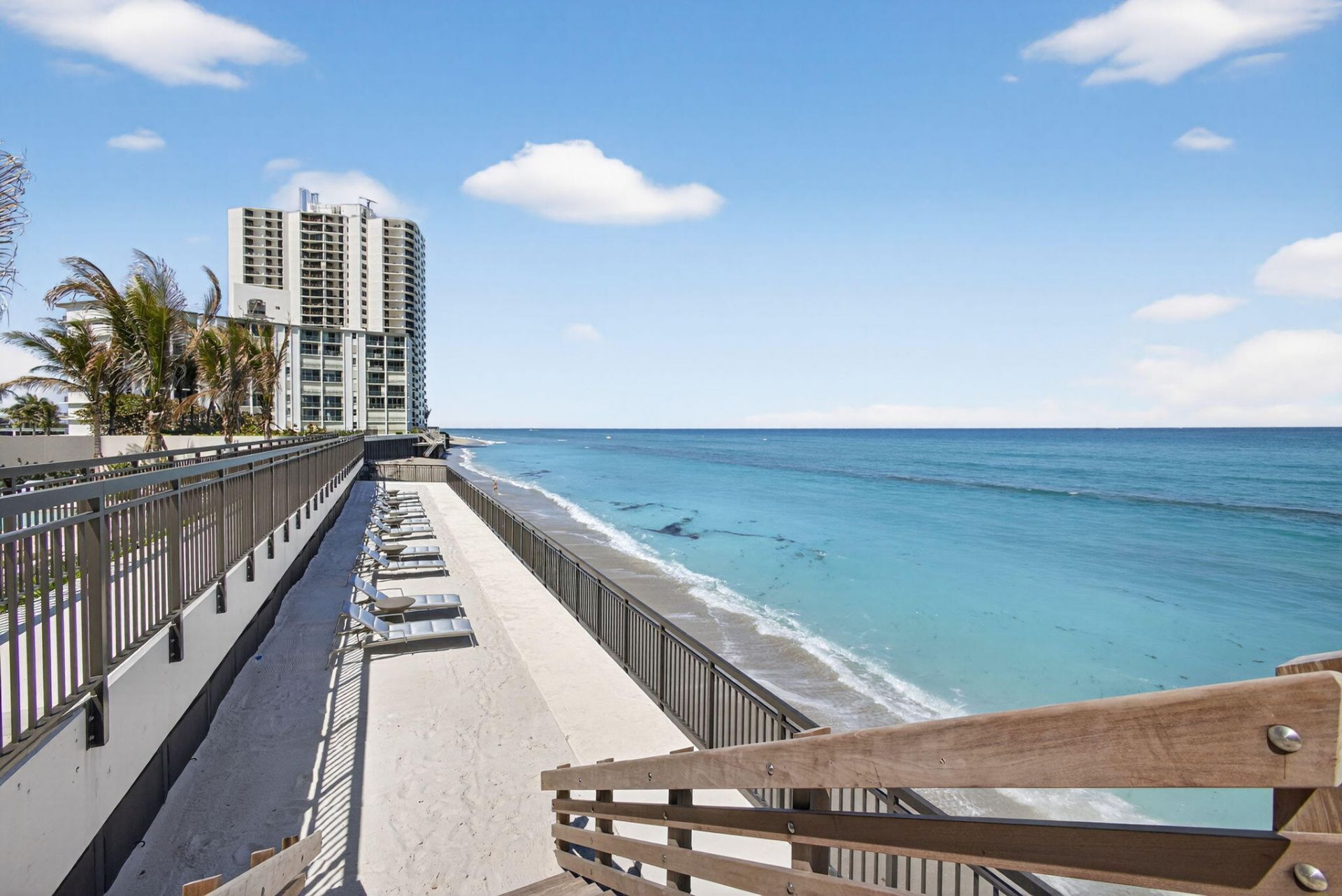 5380 N Ocean Drive, Unit 24j, Singer Island, FL 33404 Photo