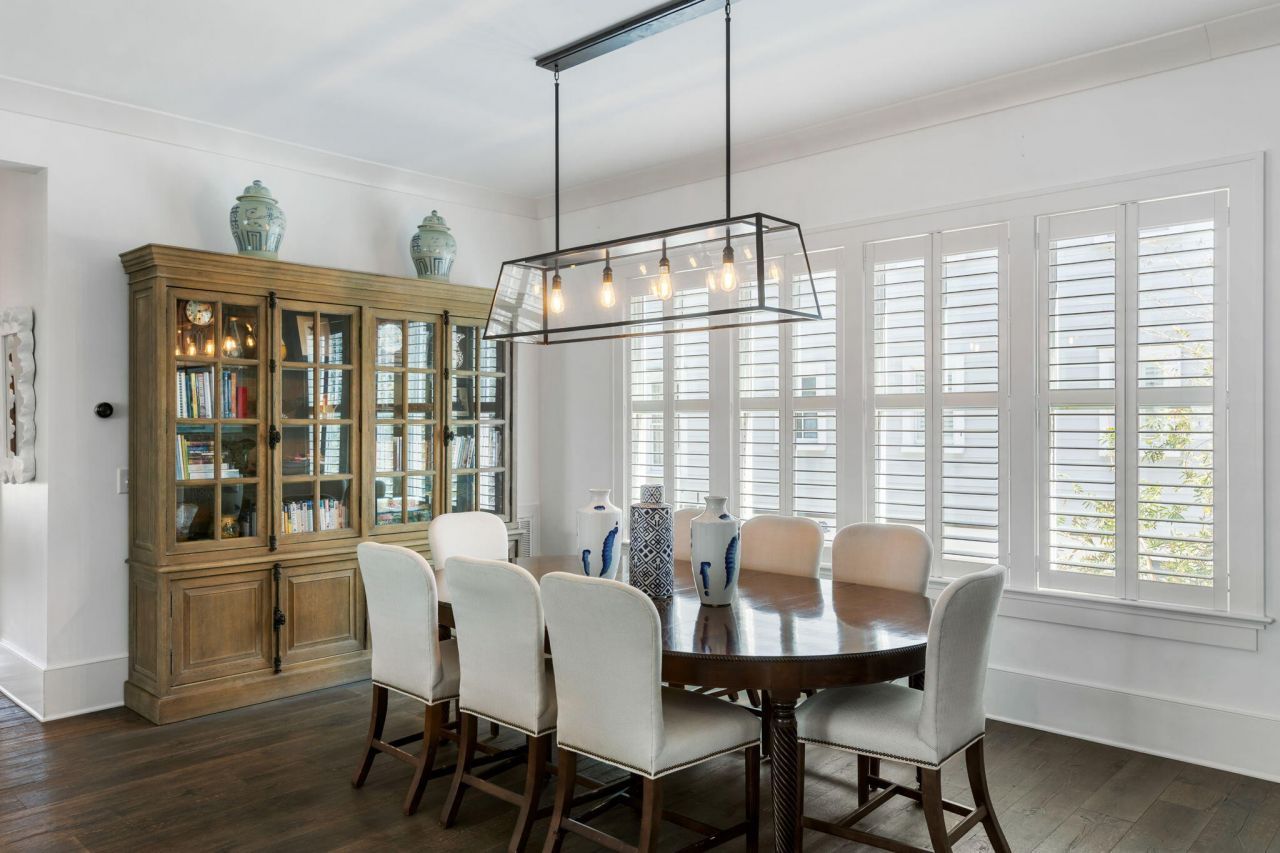 352 Bridgetown Pass Photo 11