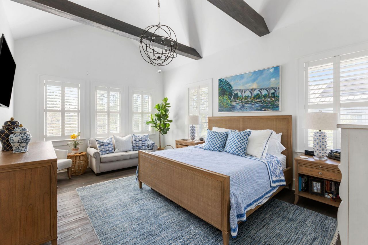 352 Bridgetown Pass Photo 15