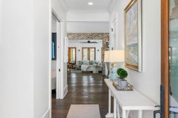 352 Bridgetown Pass photo 4