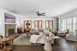 352 Bridgetown Pass photo 4