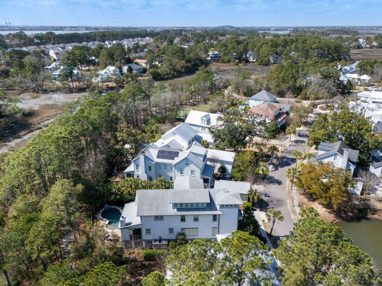 352 Bridgetown Pass Photo 43