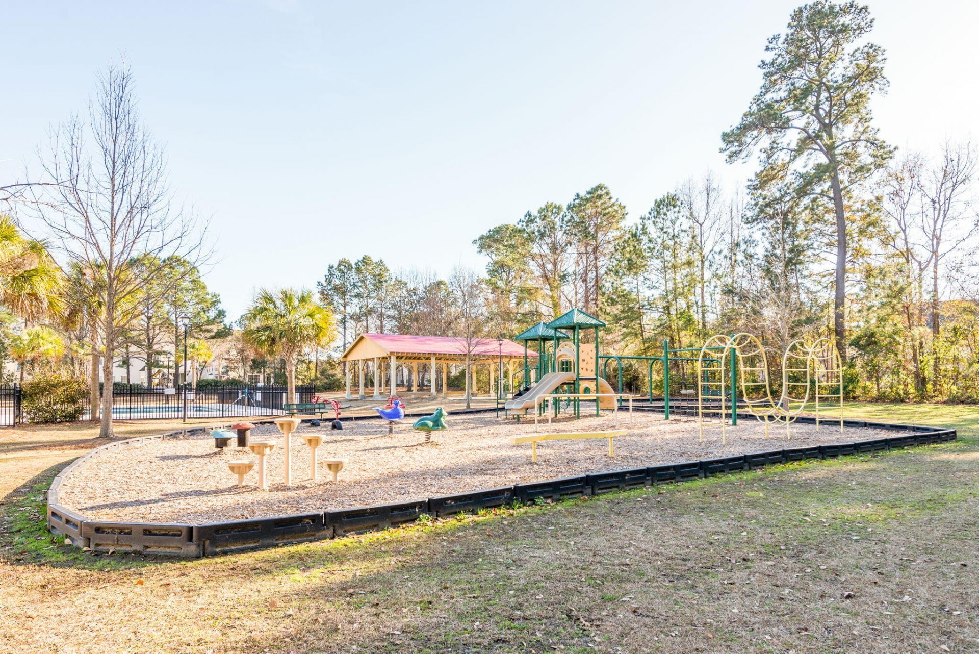 352 Bridgetown Pass Photo 43