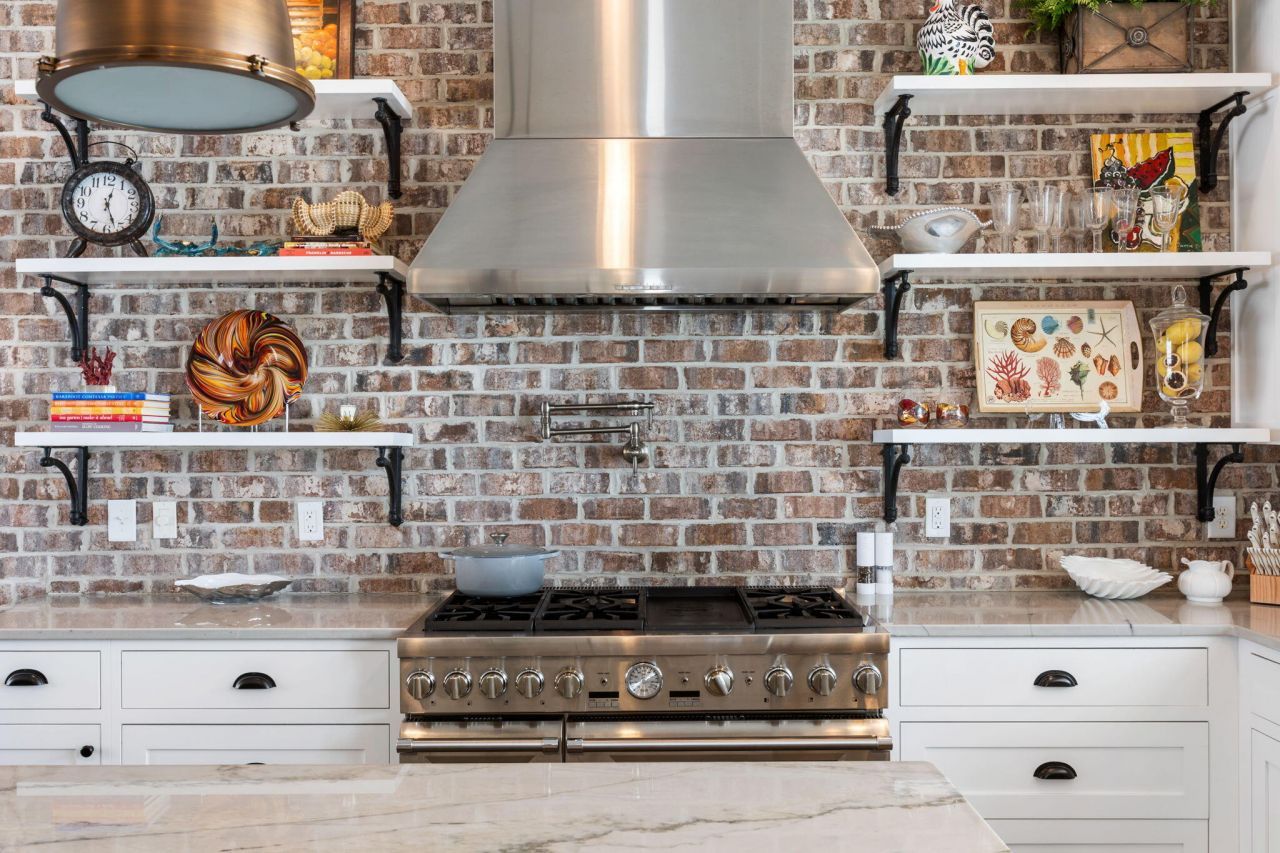 352 Bridgetown Pass Photo 8