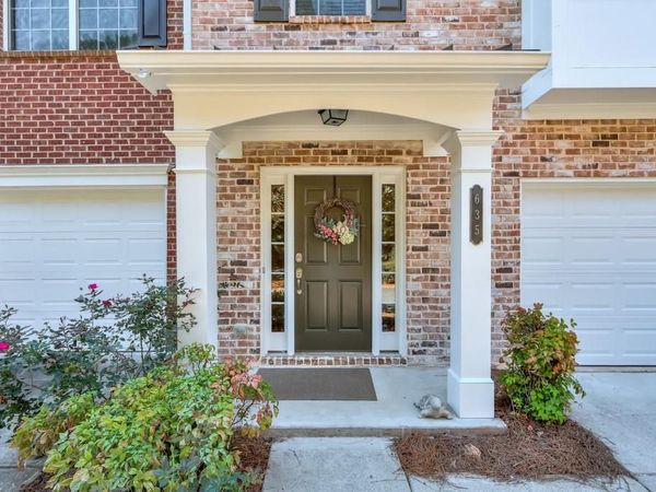 635 Coligny Court, Atlanta, GA 30350