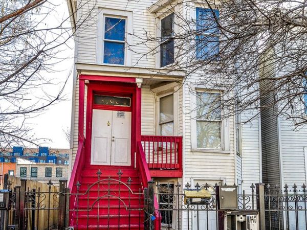2423 W Moffat Street, Chicago, IL 60647