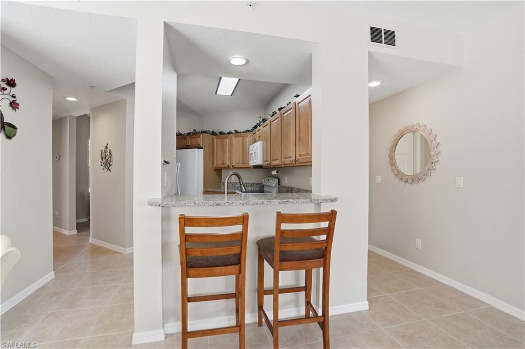 6560 Huntington Lakes Cir, Unit 104, Naples, FL 34119 Photo