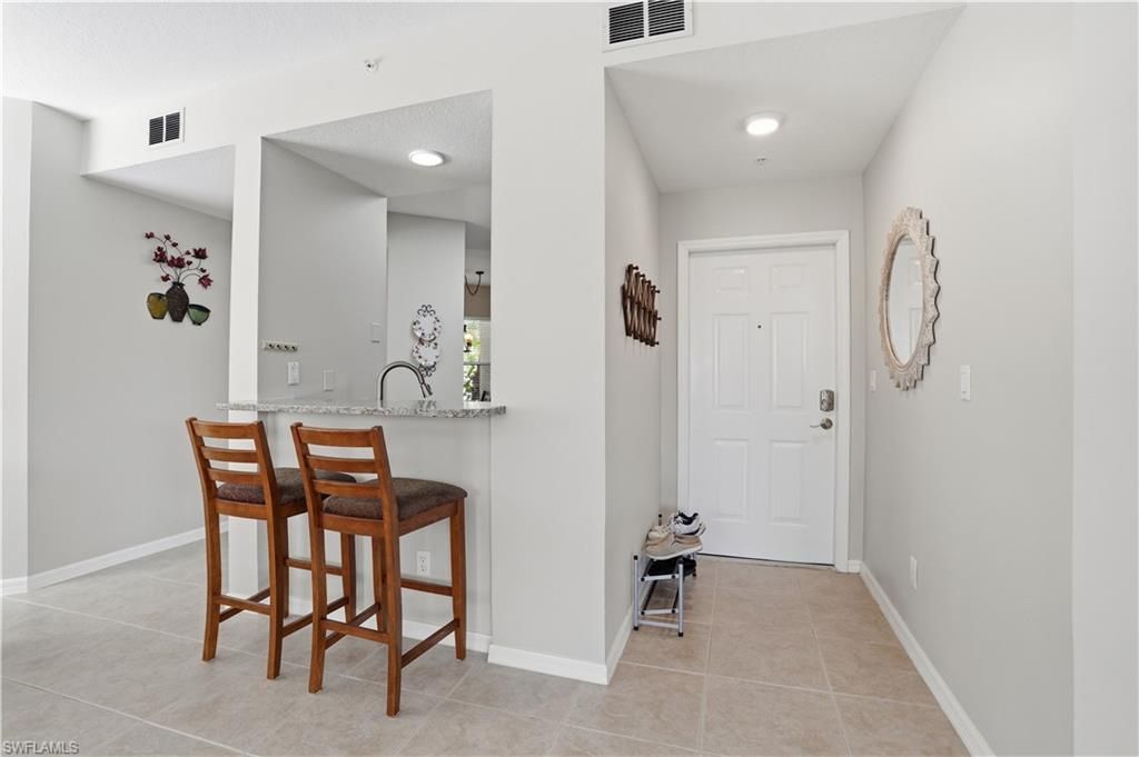 6560 Huntington Lakes Cir, Unit 104, Naples, FL 34119 Photo