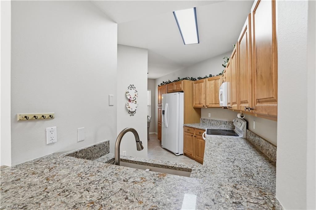 6560 Huntington Lakes Cir, Unit 104, Naples, FL 34119 Photo