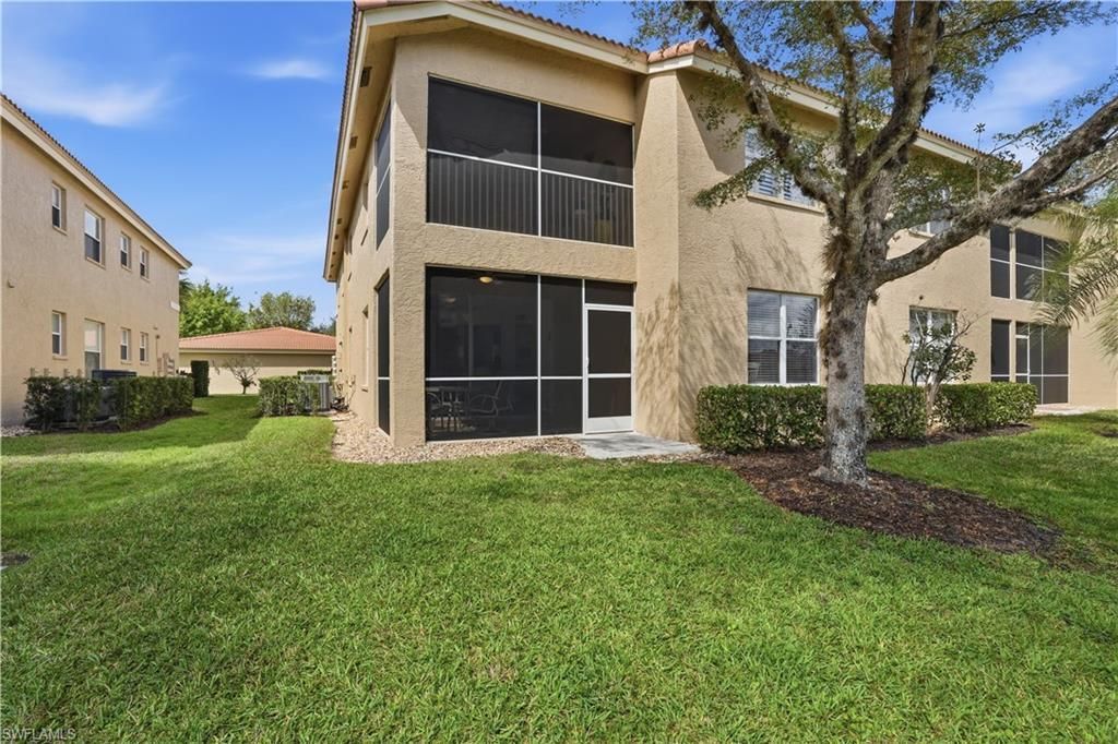 6560 Huntington Lakes Cir, Unit 104, Naples, FL 34119 Photo