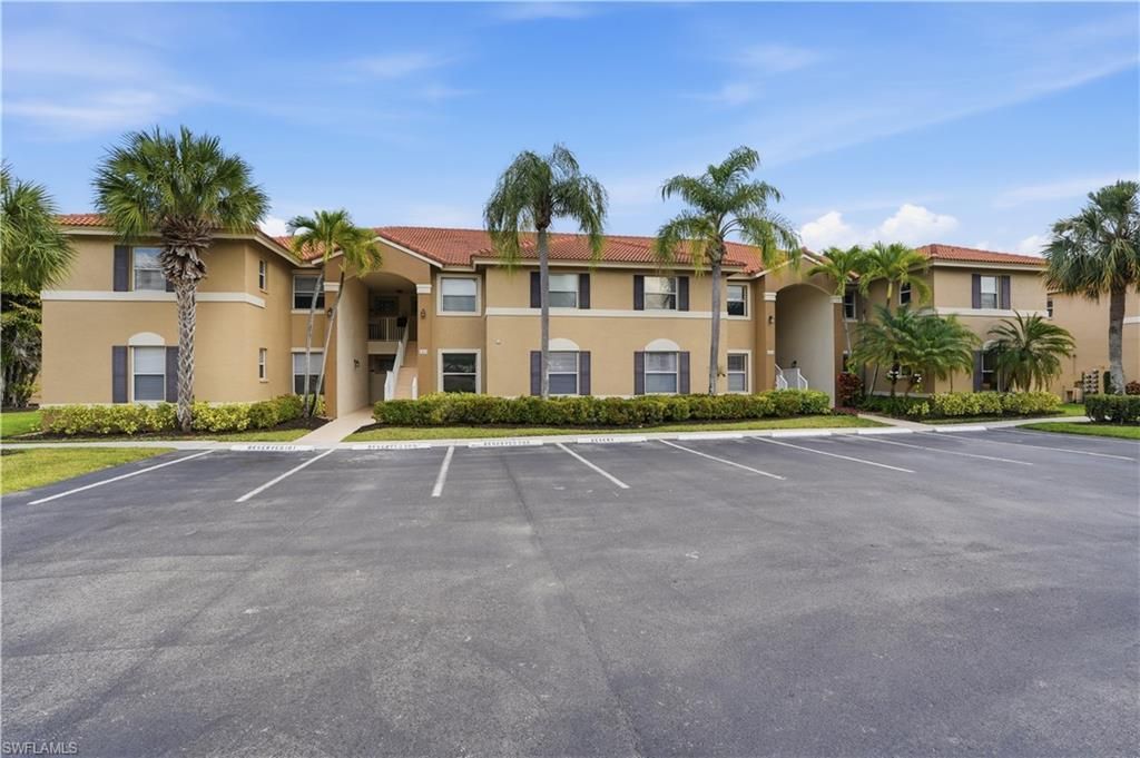 6560 Huntington Lakes Cir, Unit 104, Naples, FL 34119 Photo