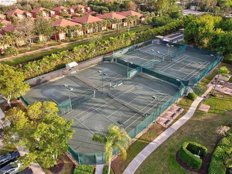 6560 Huntington Lakes Cir, Unit 104, Naples, FL 34119 Photo