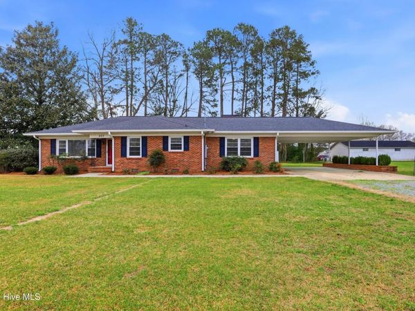 403 Smith Chapel Road , Mount Olive, NC 28365