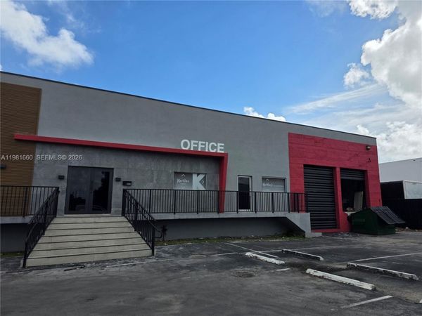 3281 NW 78th Ave , Doral, FL 33122