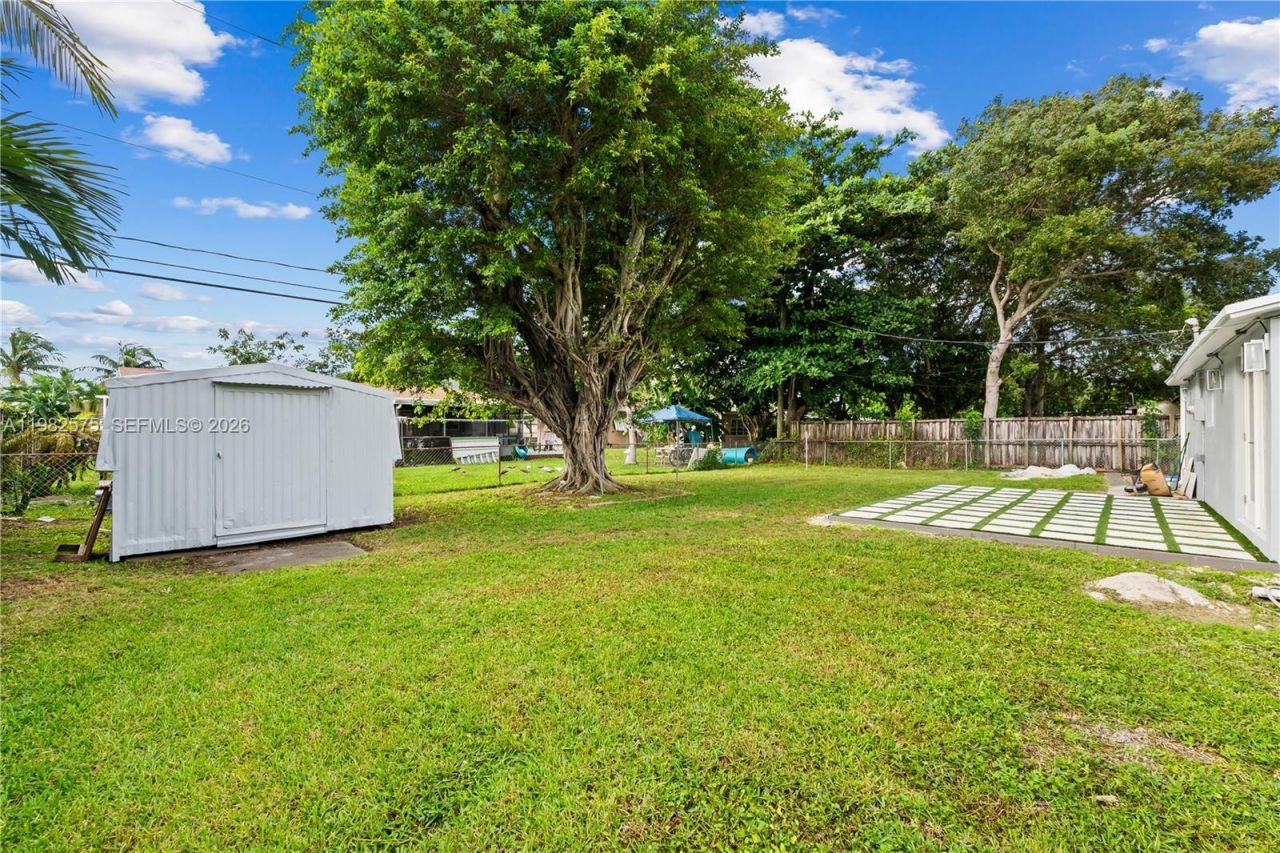 8560 SW 126th Ter , Miami, FL 33156 Photo