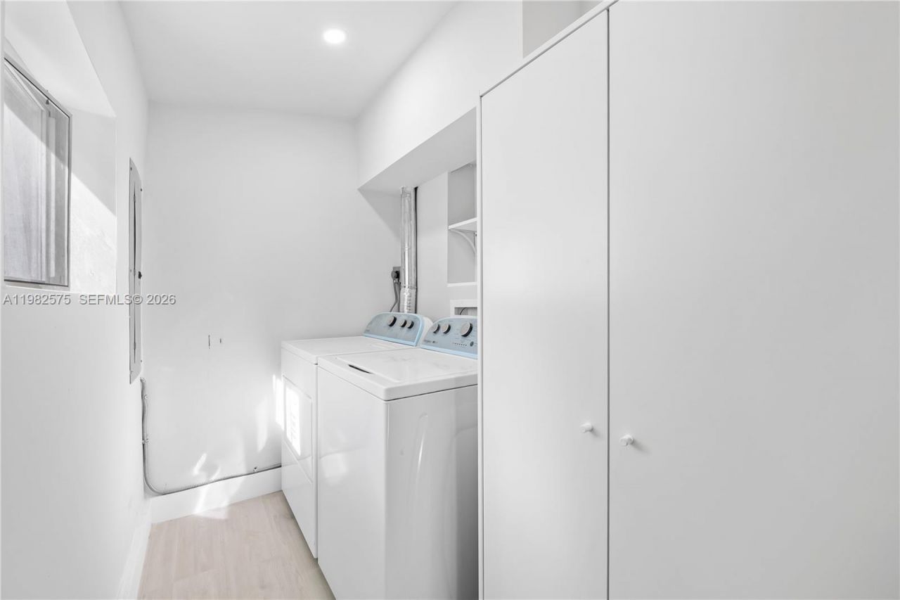 8560 SW 126th Ter , Miami, FL 33156 Photo