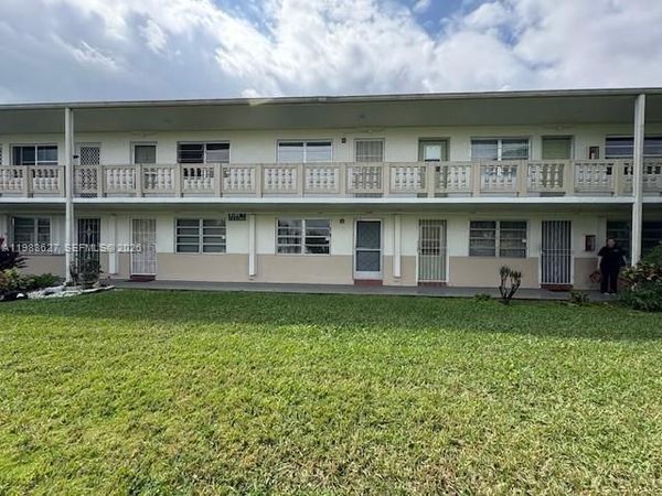 70 NE 202nd Ter , Unit T12, Miami Gardens, FL 33179