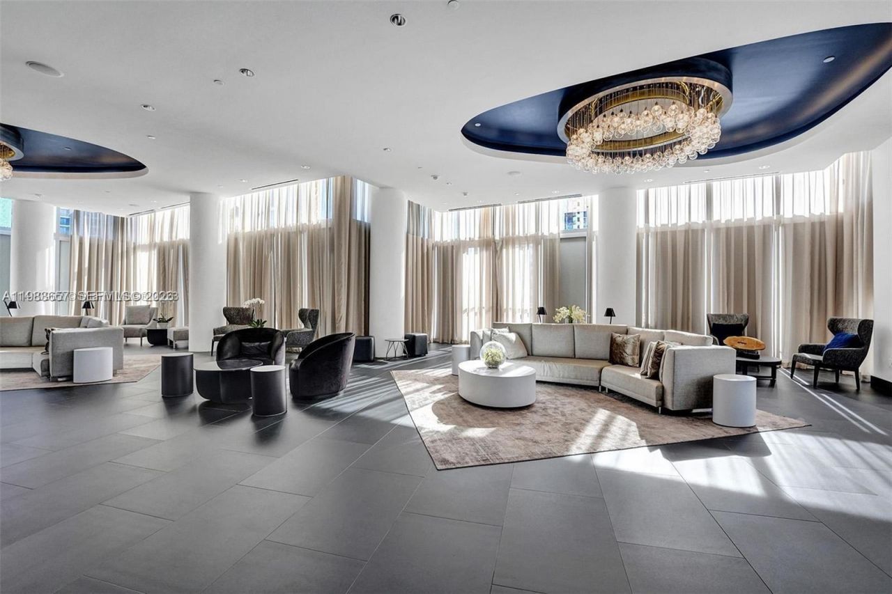 851 NE 1st Ave, Unit 3601, Miami, FL 33132 Photo