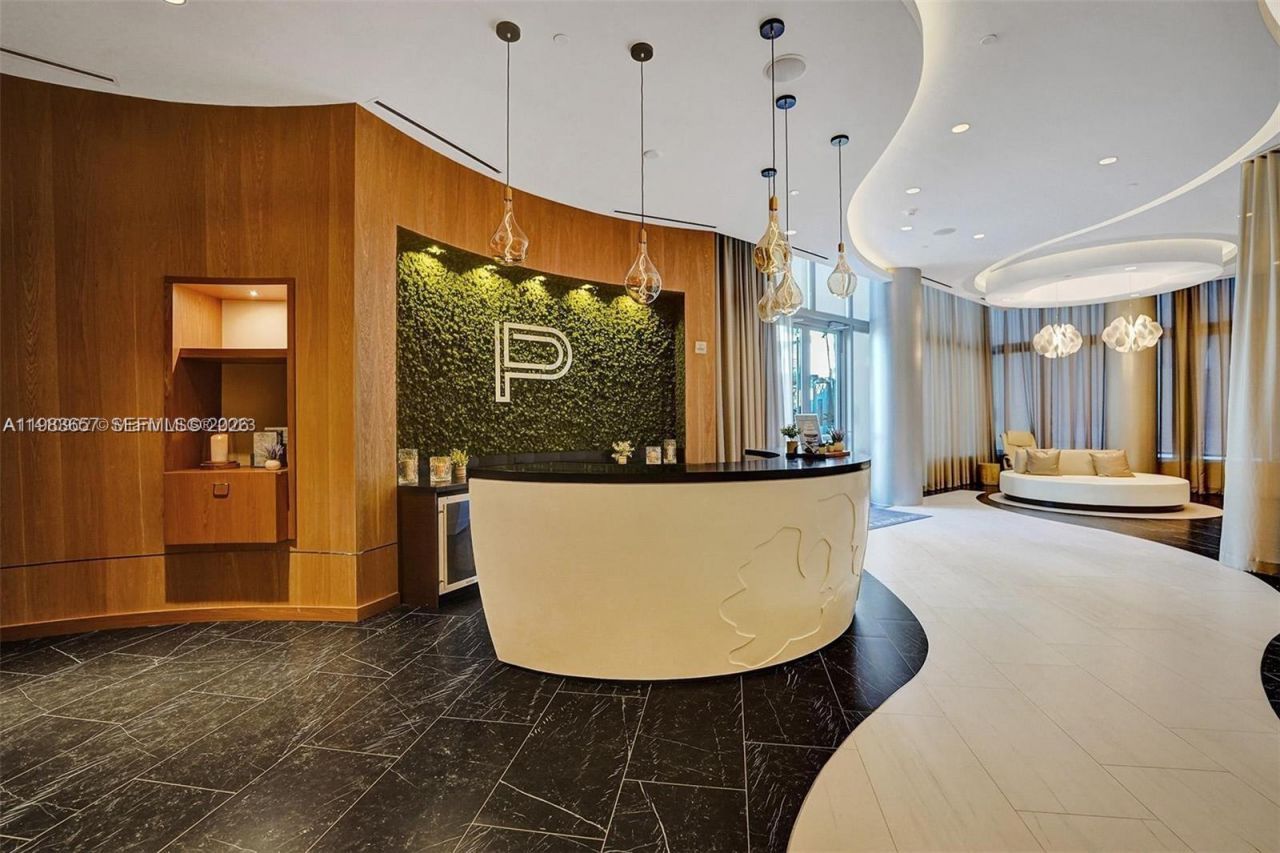 851 NE 1st Ave, Unit 3601, Miami, FL 33132 Photo