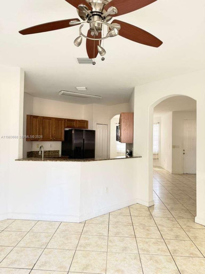 8683 NW 109th Ct, Doral, FL 33178 Photo