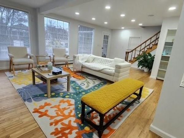 150 E Walnut Street , Long Beach, NY 11561