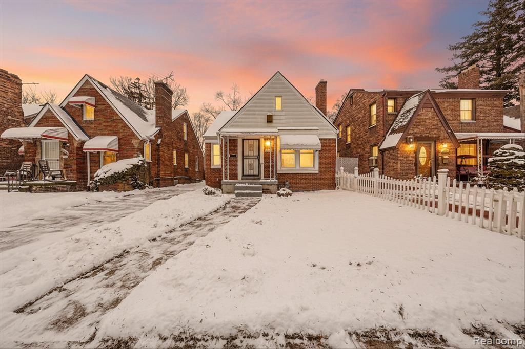 16873 Mansfield Street , Detroit, MI 48235 Main Photo