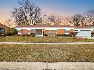 3228 Wolcott Street , Flint, MI 48504