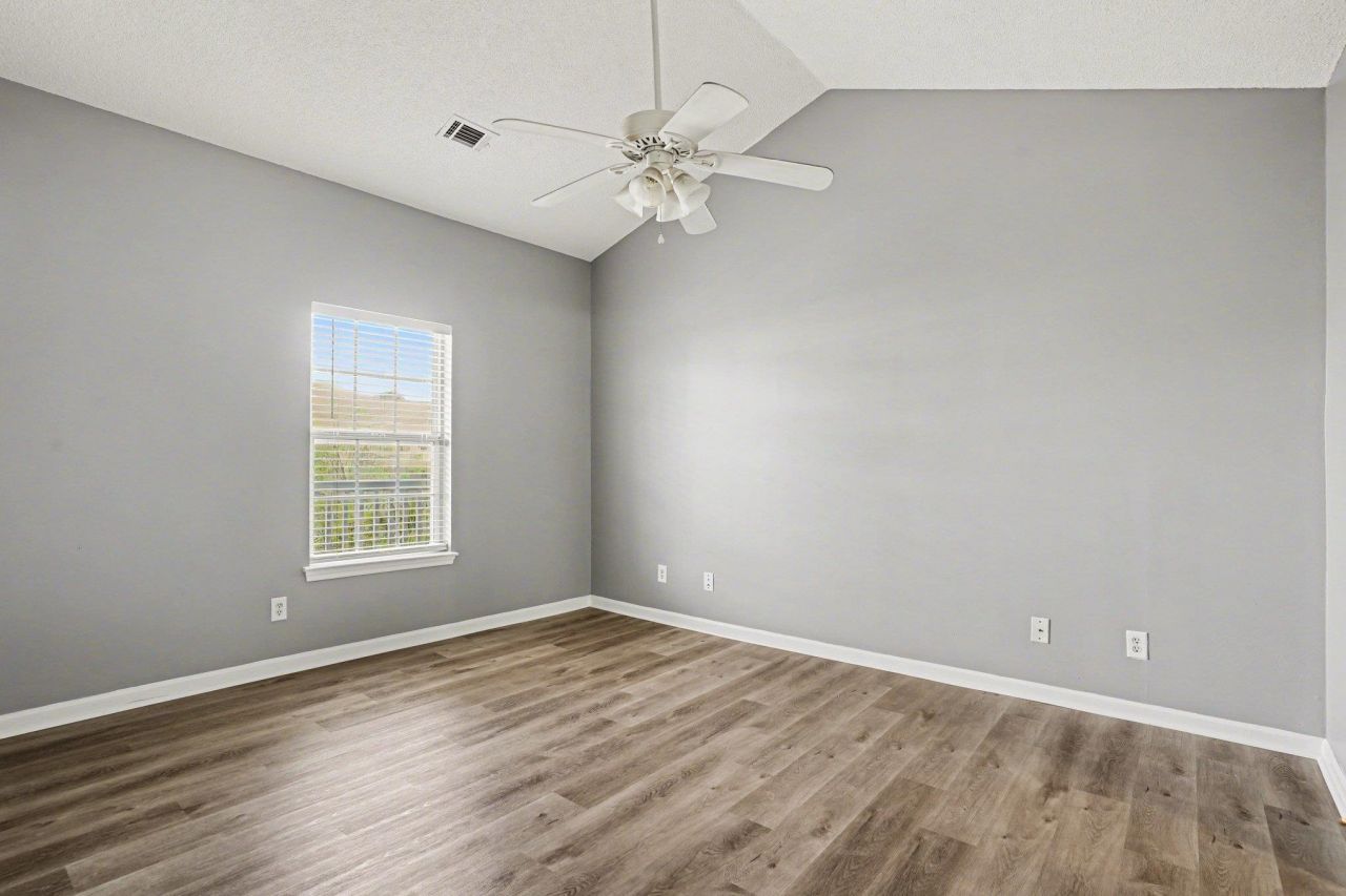 3947 Gladiola Ct. Photo 12