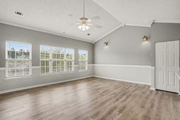 3947 Gladiola Ct. photo 4