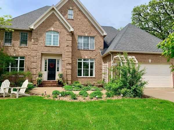 1905 Glendale Hills Drive NE, Rochester, MN 55906