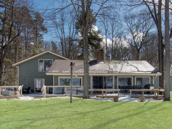 9566 Fowler Lane, Rapid City, MI 00000