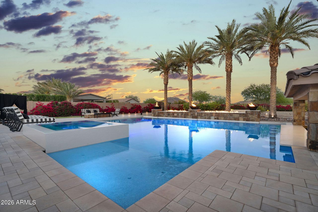 23571 N 77th Avenue, Peoria, AZ 85383 Main Photo