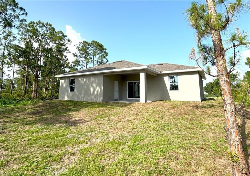 842 Giorgio Avenue S, Lehigh Acres, FL 33974 Photo
