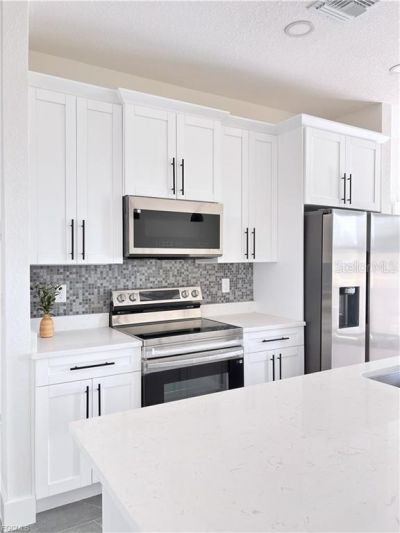 842 Giorgio Avenue S, Lehigh Acres, FL 33974 Photo