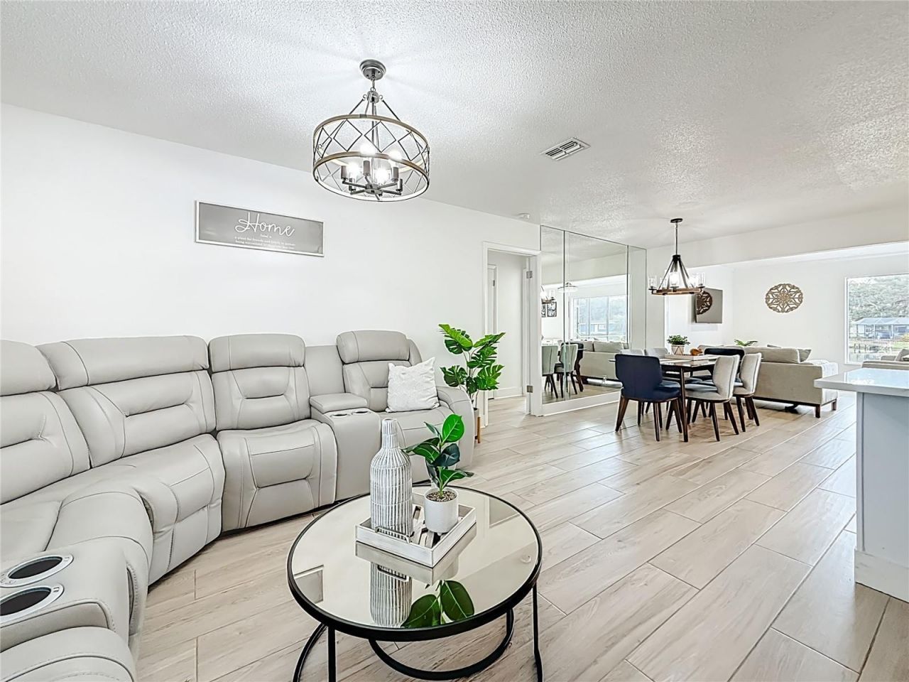 2071 Butternut Circle E, Clearwater, FL 33763 Photo