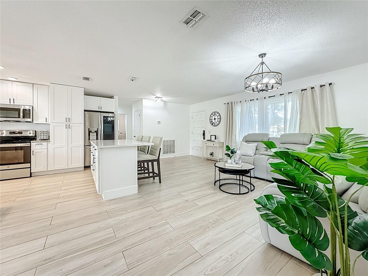 2071 Butternut Circle E, Clearwater, FL 33763 Photo