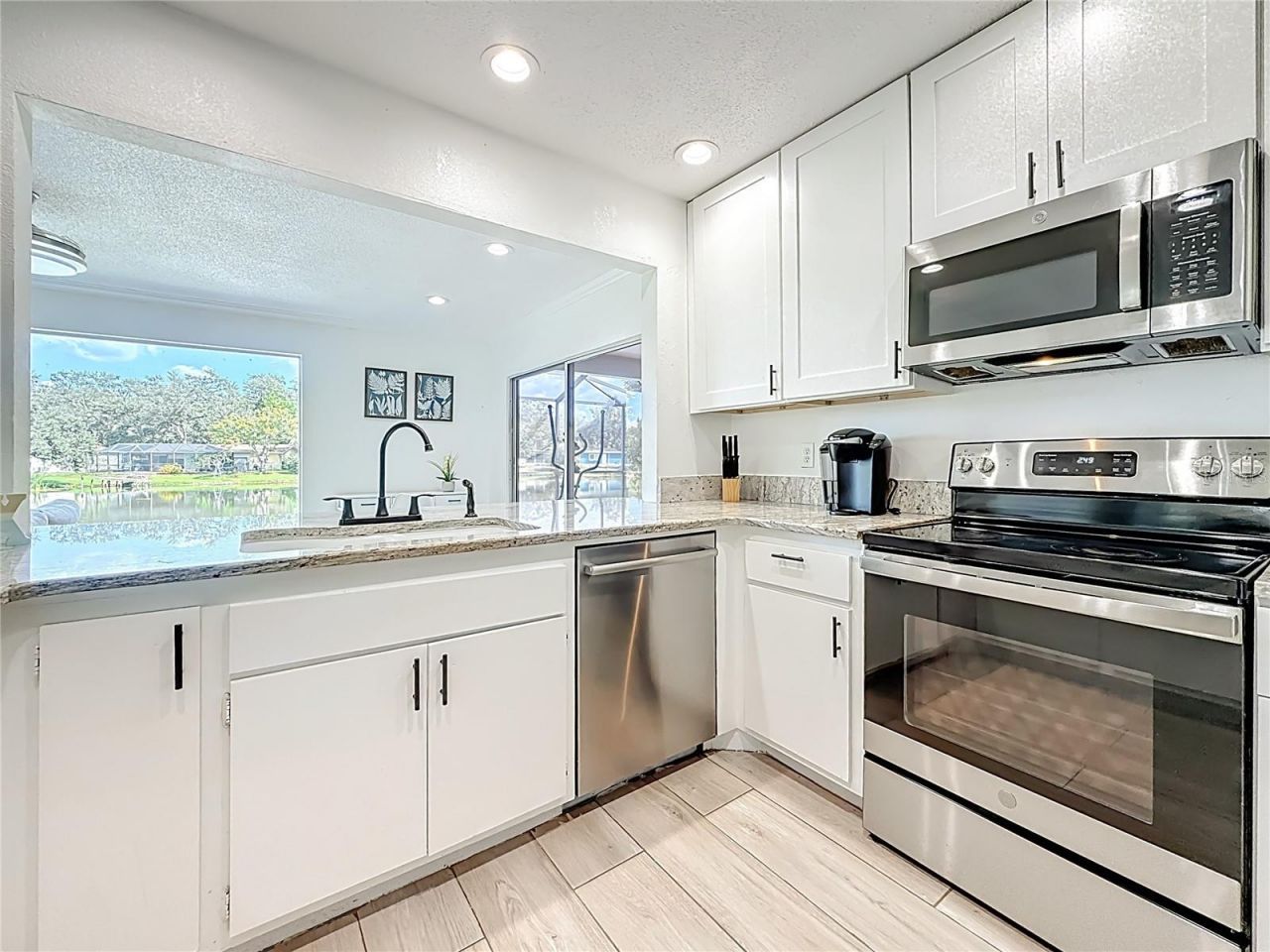 2071 Butternut Circle E, Clearwater, FL 33763 Photo