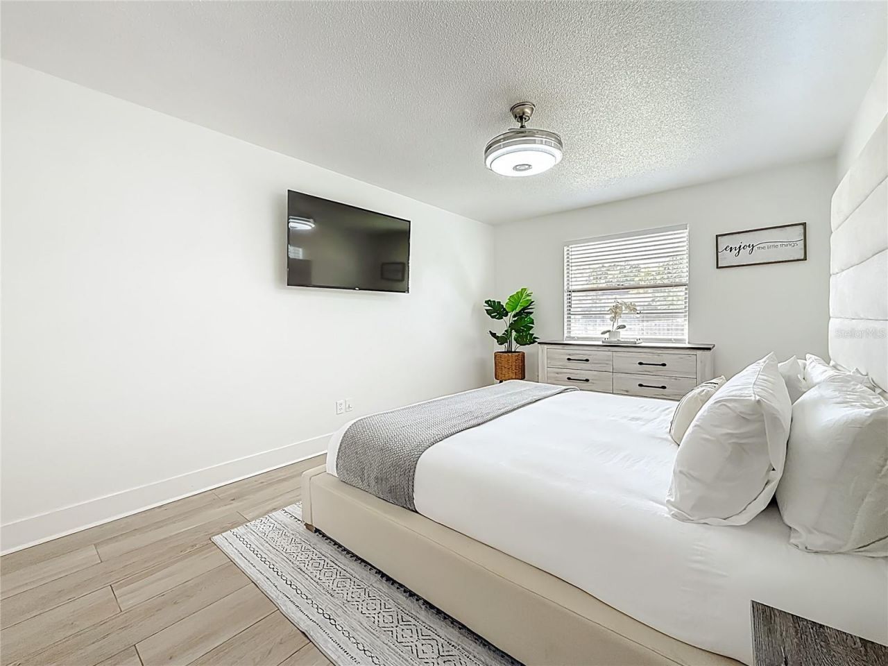 2071 Butternut Circle E, Clearwater, FL 33763 Photo