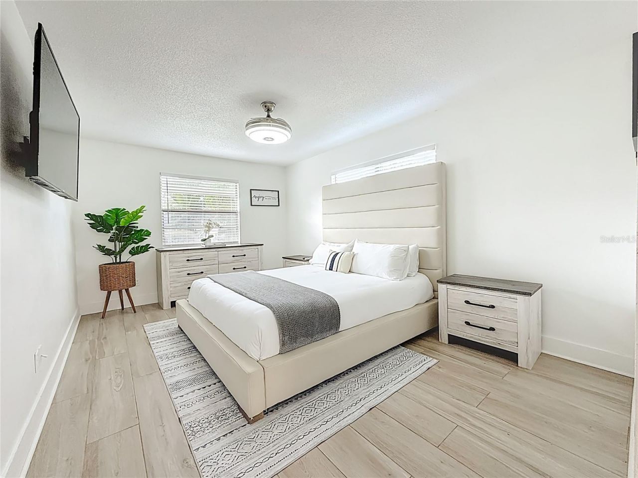 2071 Butternut Circle E, Clearwater, FL 33763 Photo