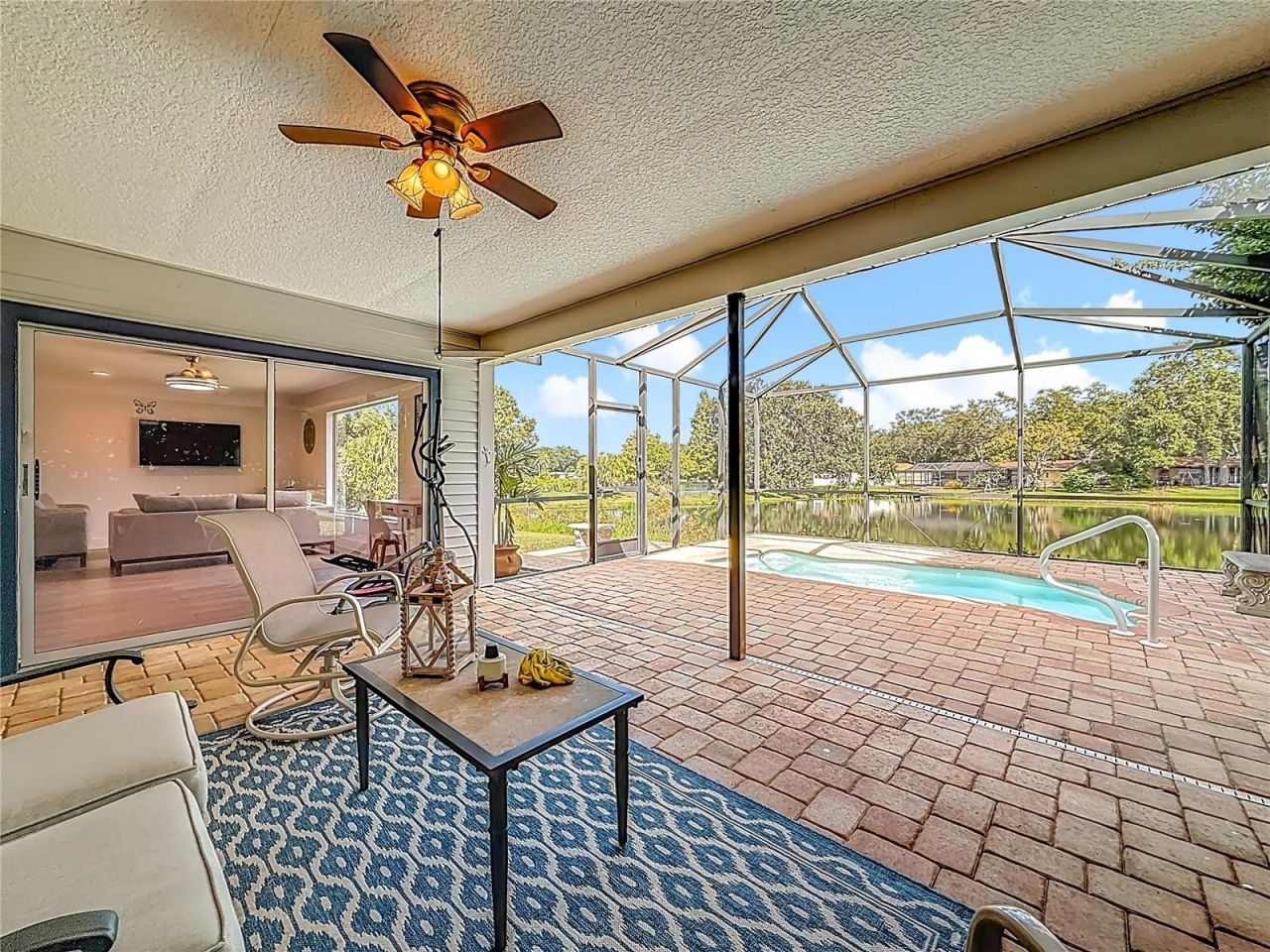 2071 Butternut Circle E, Clearwater, FL 33763 Photo