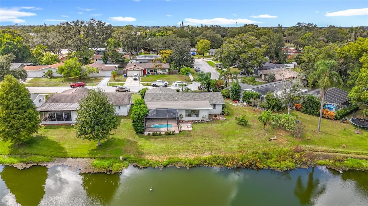 2071 Butternut Circle E, Clearwater, FL 33763 Photo