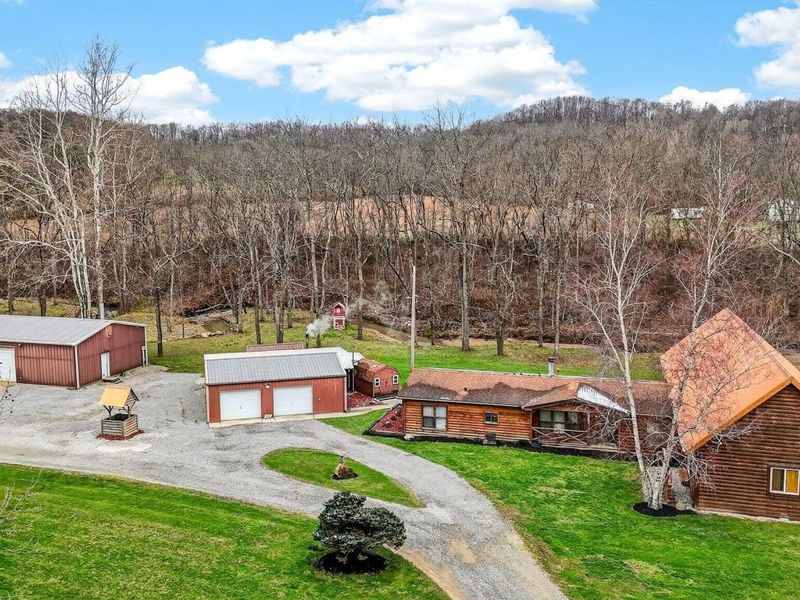 2671 Bull Creek Road, Laurelville, OH 43135 Photo 2