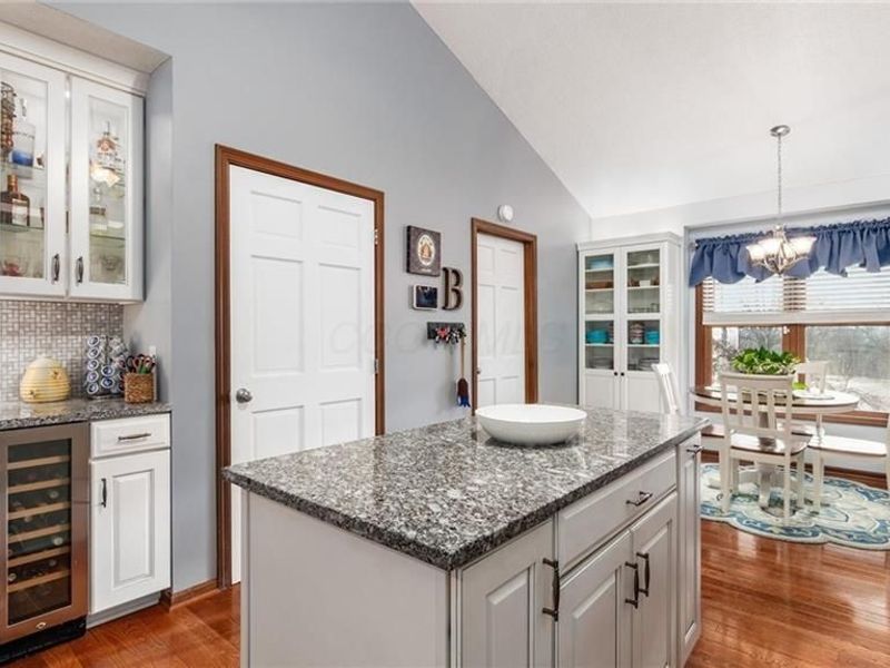 5465 Airwood Drive , Zanesville, OH 43701 Photo 7