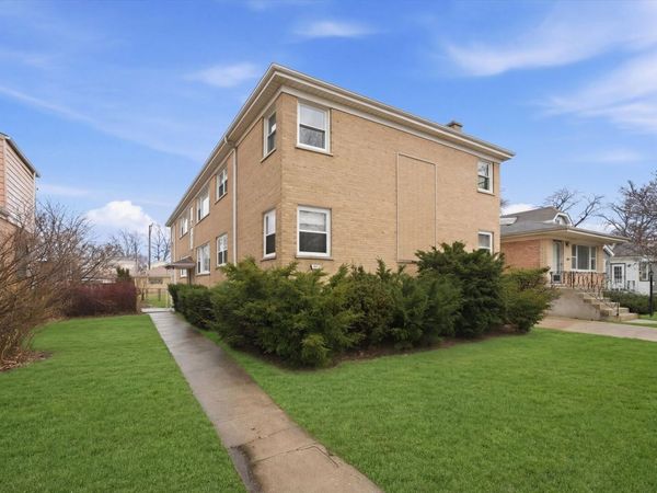 2721 N Nordica Avenue , Chicago, IL 60707