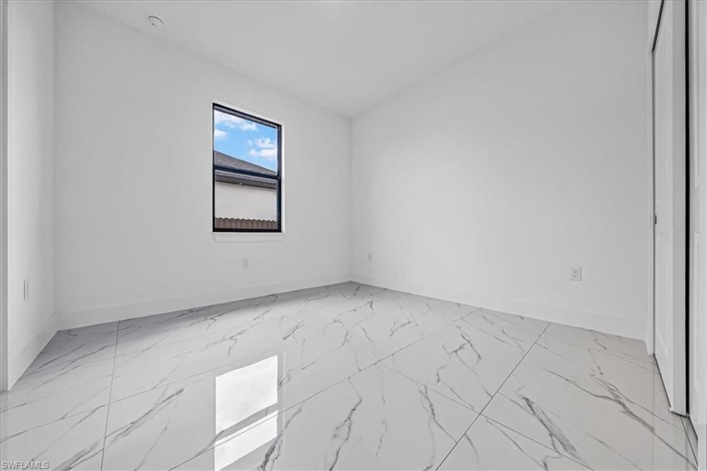 3813 25th St Sw, Lehigh Acres, FL 33976 Photo