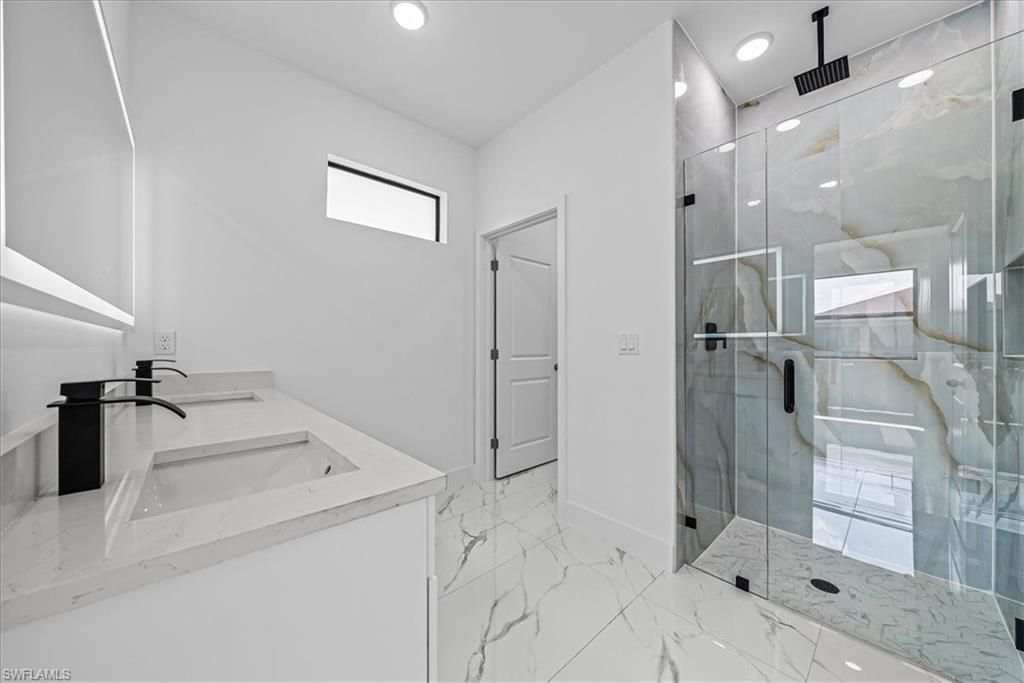 3813 25th St Sw, Lehigh Acres, FL 33976 Photo