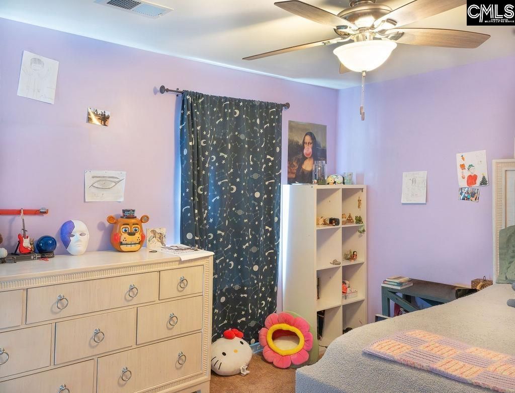 319 Fairford Road Photo 10